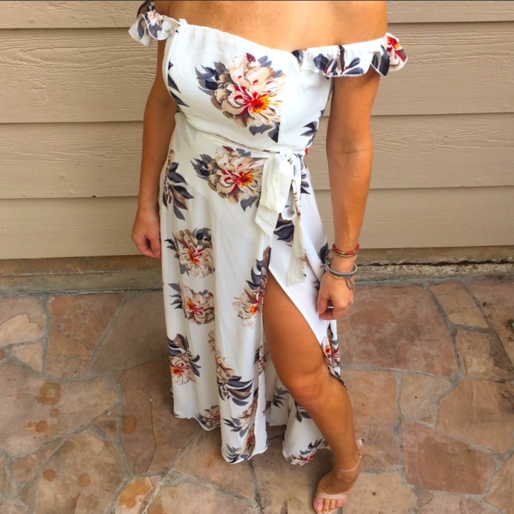 NWT L’ATISTE Floral Maxi